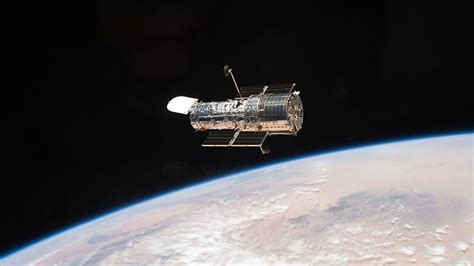 S­p­a­c­e­X­,­ ­H­u­b­b­l­e­ ­U­z­a­y­ ­T­e­l­e­s­k­o­b­u­’­n­u­n­ ­ö­m­r­ü­n­ü­ ­u­z­a­t­m­a­y­ı­ ­h­e­d­e­f­l­i­y­o­r­